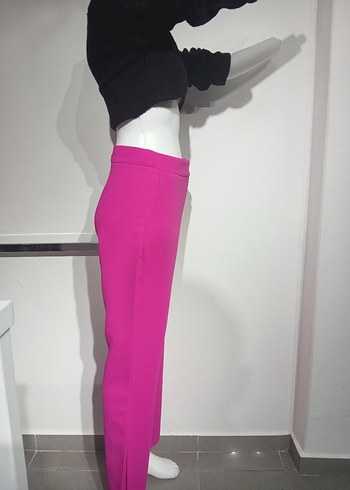 Pembe Mini Kumaş Kadın Pantolon - Görsel 2