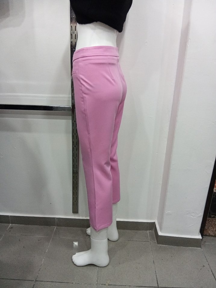 Pembe Mini Kısa Kumaş Pantolon - Görsel 4