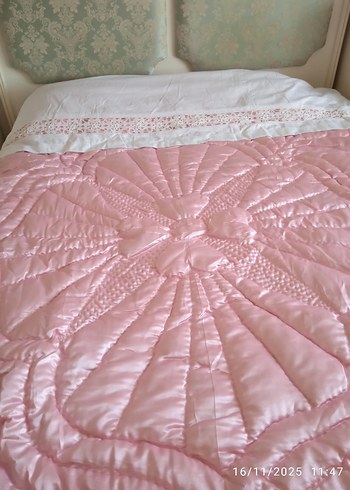 el yapımı Pembe İşlemeli orjinal yün yorgan - Görsel 4