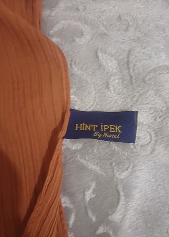 Turuncu renkj Pliseli Kadın Şal - Görsel 2