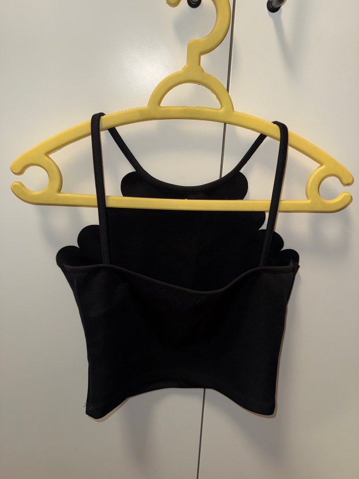 Siyah Yüksek Yakalı Mini Crop Top - Görsel 2