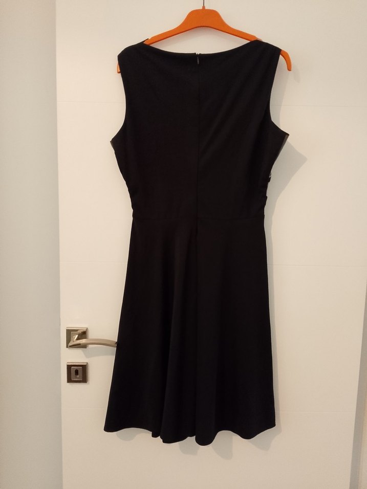 Siyah Desenli Kolsuz Mini Elbise - Görsel 2