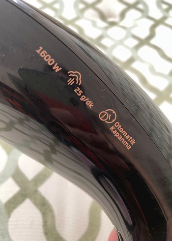 Arçelik Bkg 6916 buharlı ütü - Görsel 3