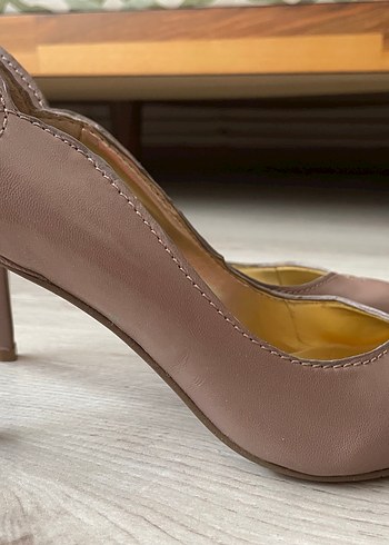 Nine West Bej Topuklu Stiletto - Görsel 2