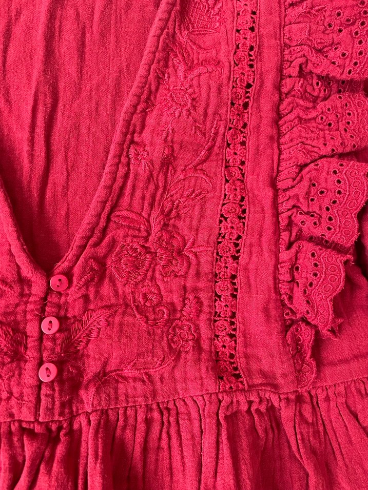 Zara Kırmızı Bohem Nakışlı V Yaka Crop Bluz - Görsel 3