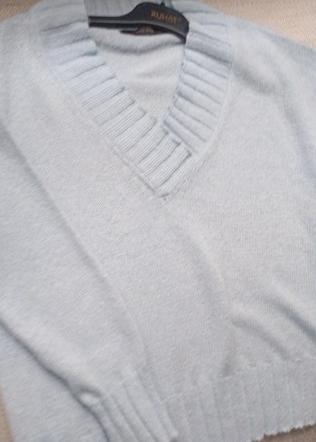 açık mavi V Yaka Kadın Triko Kazak - Görsel 3