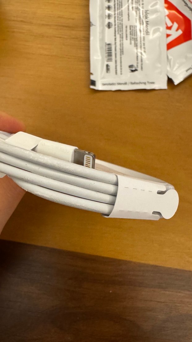 İPhone Lightning Telefon Şarj Kablosu - Görsel 3