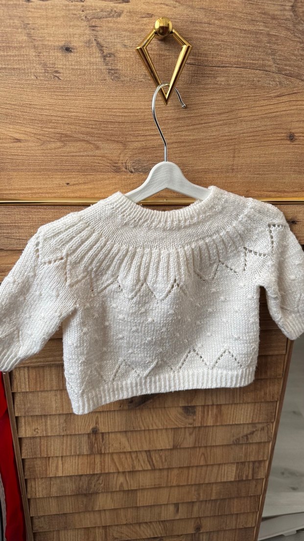 Kız Çocuk Beyaz Triko Hırka - Görsel 2