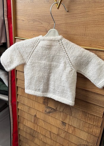 Beyaz Nakışlı Vintage Kız Hırka - Görsel 2