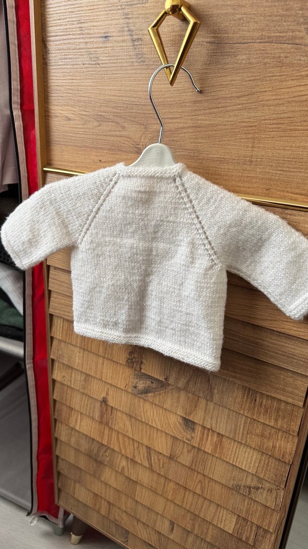 Beyaz Nakışlı Vintage Kız Hırka - Görsel 2