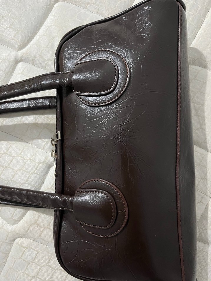 Klasik Siyah Deri Kadın Çanta - Görsel 2