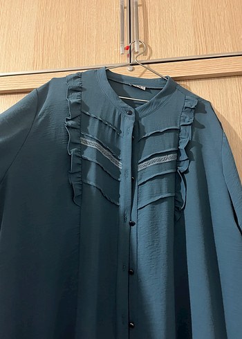 Uzun Kollu Mavi Nakışlı Salaş Tunik - Görsel 2