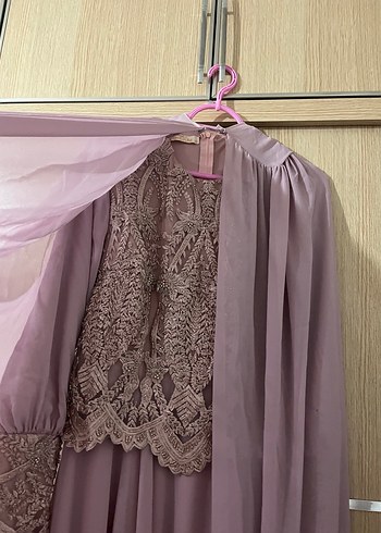 Uzun Kollu Nakışlı Dantel Detaylı Kadın Abiye Elbise - Görsel 9