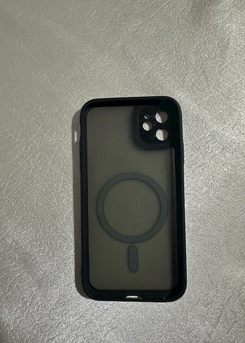 İphone 11 Düğmeli Siyah Normcore Telefon Kılıfı - Görsel 2