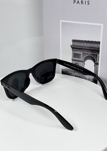 Siyah Parlak Ray-Ban Kadın Güneş Gözlüğü - Görsel 4
