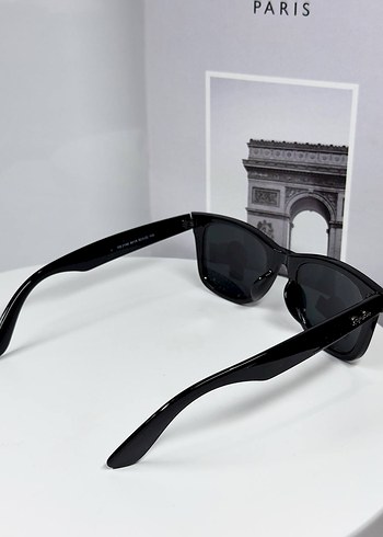 Siyah Parlak Ray-Ban Kadın Güneş Gözlüğü - Görsel 5