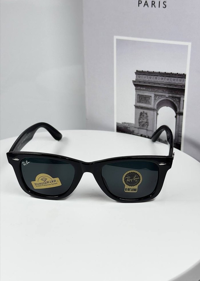 Siyah Parlak Ray-Ban Kadın Güneş Gözlüğü - Görsel 2