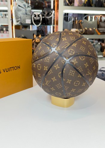 LOUIS VUITTON - Görsel 2
