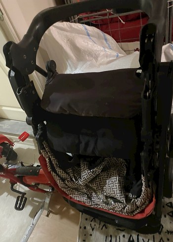Katlanabilir Siyah Bebek Arabası - Görsel 2