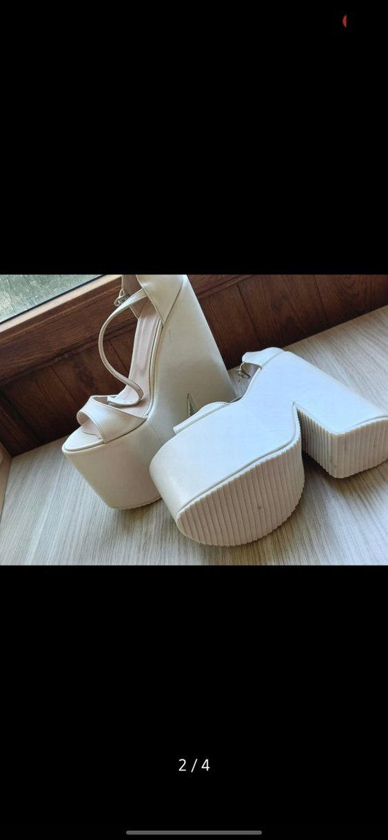 Beyaz Dolgu Topuklu Kadın Abiye Ayakkabı - Görsel 3