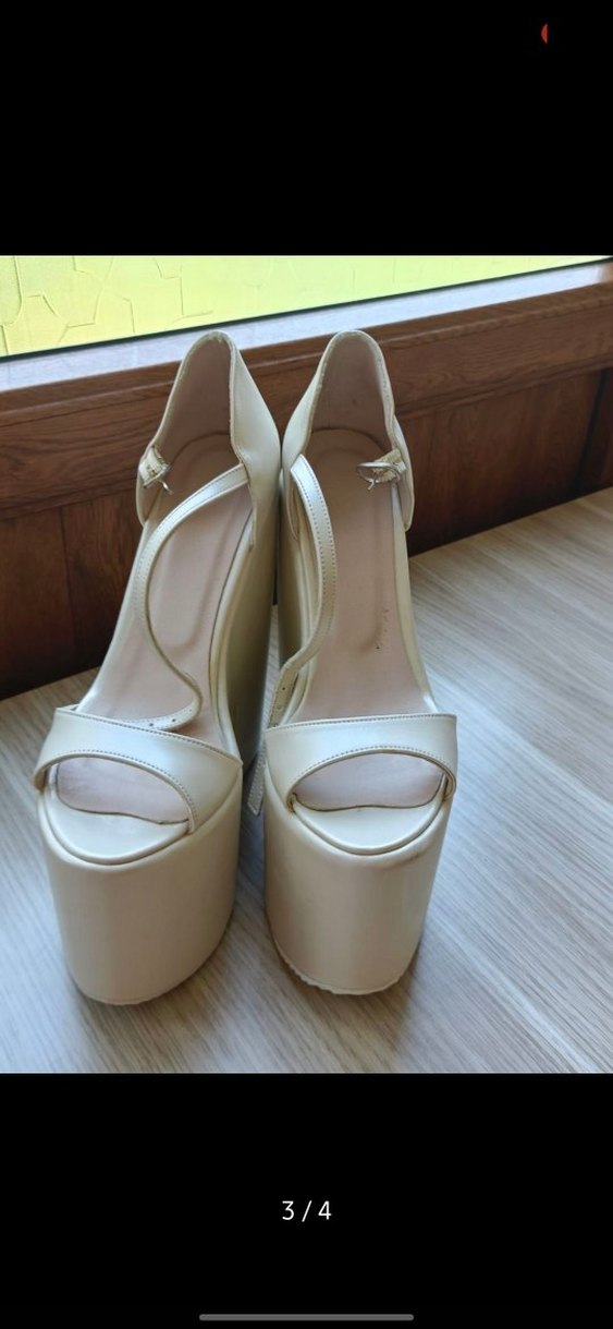 Beyaz Dolgu Topuklu Kadın Abiye Ayakkabı - Görsel 2