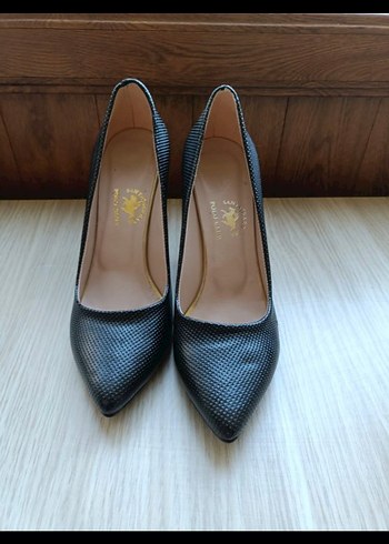 santa-barbara-polo-racquet-club 36