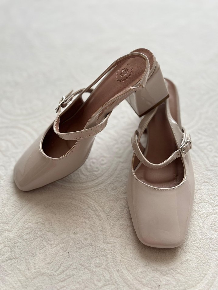 Bej Tokalı Kadın Topuklu Klasik Ayakkabı - Görsel 3