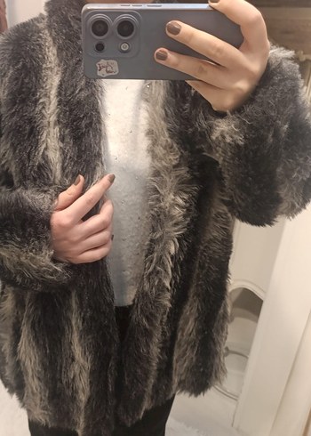 Gri Kadın Kürk Detaylı Midi Ceket - Görsel 2