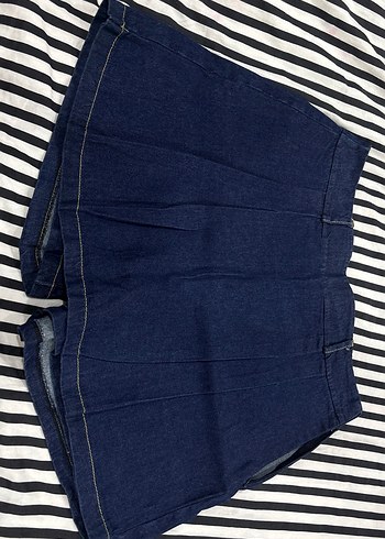 Kadın Lacivert Midi Denim Şort - Görsel 2