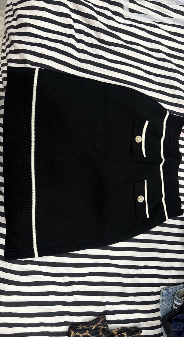 Düğmeli Siyah Midi Mini Etek - Görsel 2