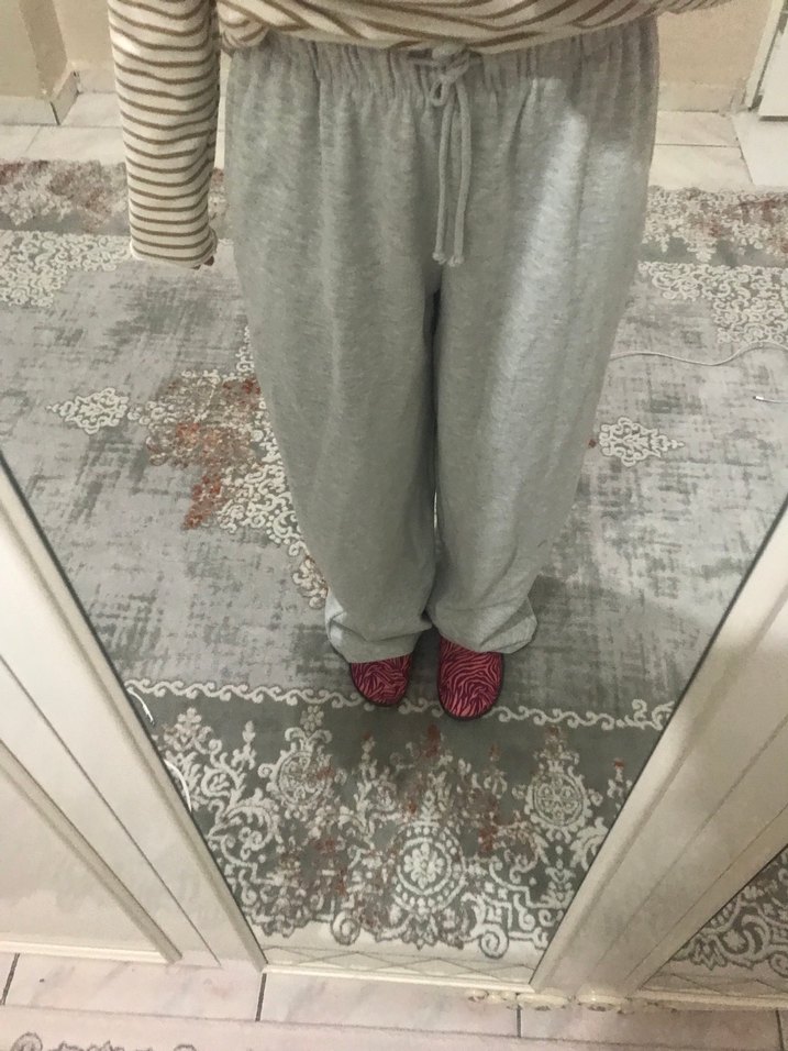 Gri Kadın Rahat Kesim Pamuklu Eşofman Altı - Görsel 4