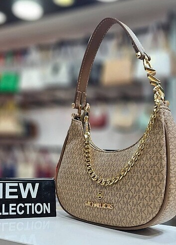 Michael Kors kol çantası 