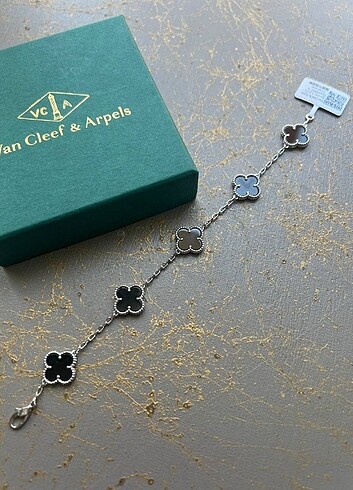 Beden siyah Renk van Cleef & Arpels