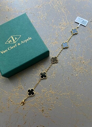 Van Cleef & Arpels van Cleef & Arpels