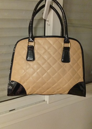 Bej Deri Kadın Çanta Siyah Detaylı - Görsel 2