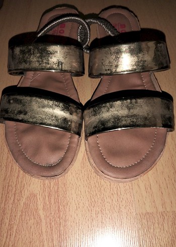 Kız Çocuk Renkli Nakışlı Örgü Kazak - Görsel 15