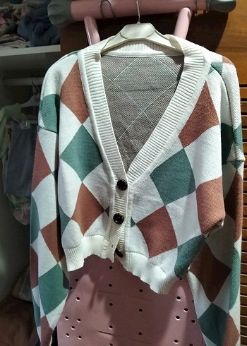 Kız Çocuk Renkli Nakışlı Örgü Kazak - Görsel 5