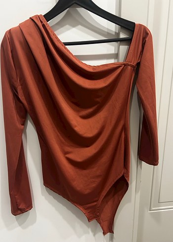 Tarçın rengi Drapeli Straplez Kadın Bluz - Görsel 2