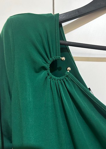 Tek Kollu Drapeli Uzun Yeşil Abiye Elbise - Görsel 4