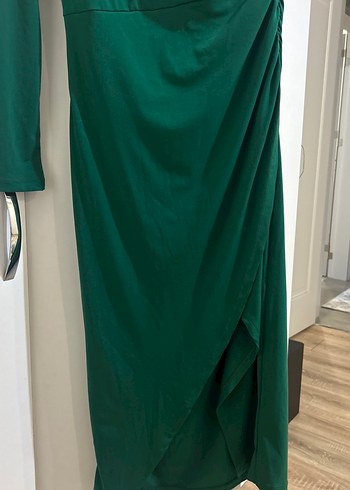 Tek Kollu Drapeli Uzun Yeşil Abiye Elbise - Görsel 3