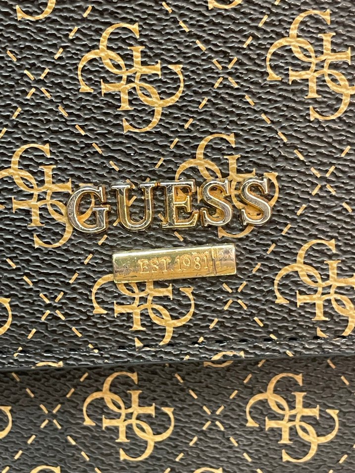 Guess Kahverengi Desenli Kadın Deri Omuz Çantası - Görsel 2