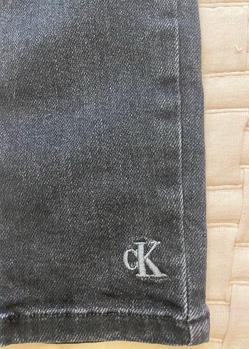 Calvin Klein Kadın Denim Pantolon - Görsel 2