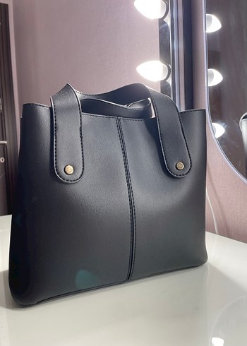 Siyah Deri Kadın Çantası - Görsel 4