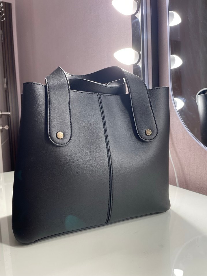 Siyah Deri Kadın Çantası - Görsel 4