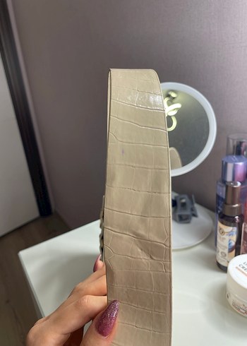 Bej Deri Yılan Desenli Tokalı Kadın Çanta - Görsel 2