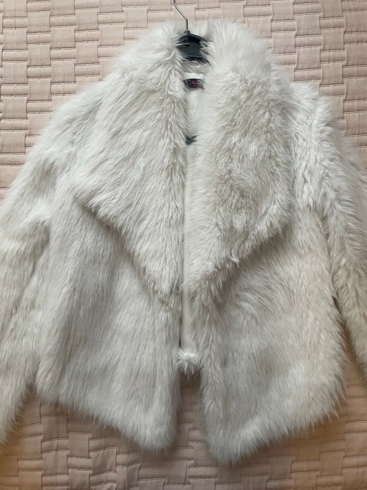 Kadın Beyaz Suni Kürk - Görsel 2