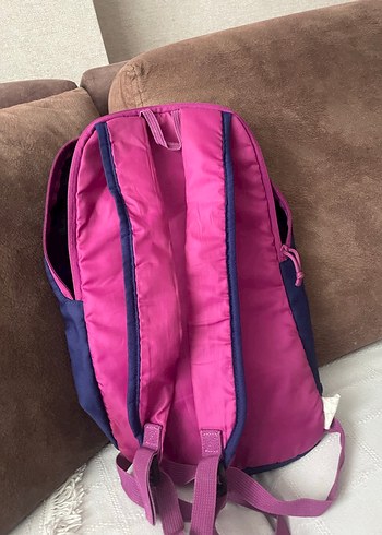 Mor Fermuarlı Kadın Sırt Çantası Quechua - Görsel 3