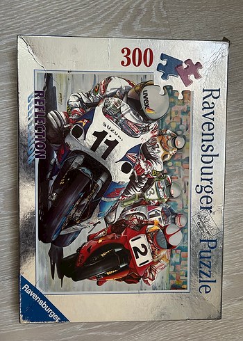 Ravensburger 300 Parça Yarış Motosikletleri Puzzle - Görsel 2