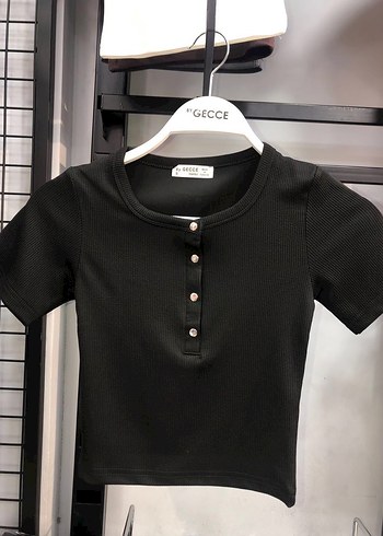 Düğmeli Beyaz Crop Top Kadın Tişört - Görsel 3