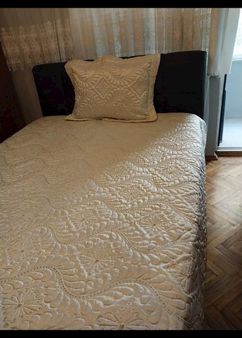 Beyaz Parlak Düz Desen Yatak Örtüsü - Görsel 5